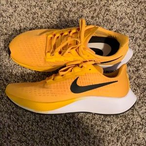 Men’s Nike Tennis shoes